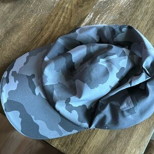 Brand new Lululemon hat without the tags